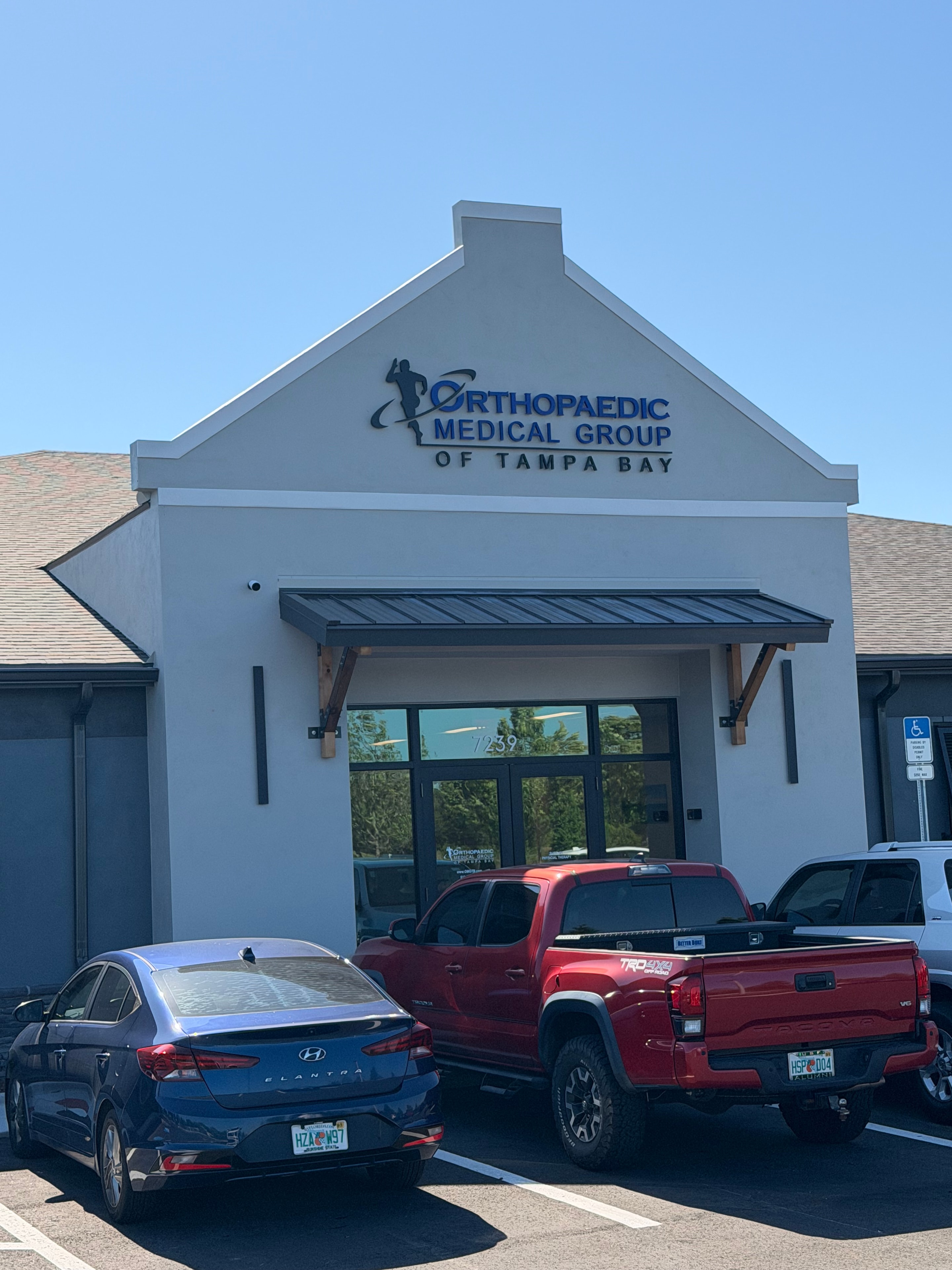 Orthopaedic Medical Group of Tampa Bay entrance signage